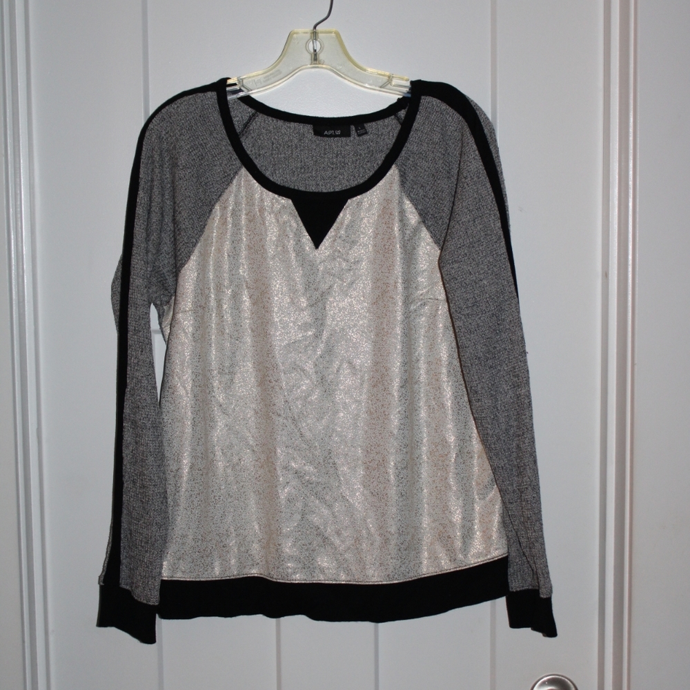 Apt. 9 Gold and Black Sweater
